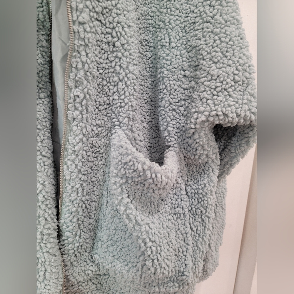 Wild Fable Teddy Sherpa Faux Fur Jacket Blue Haze XS/S Oversized - Picture 6 of 10